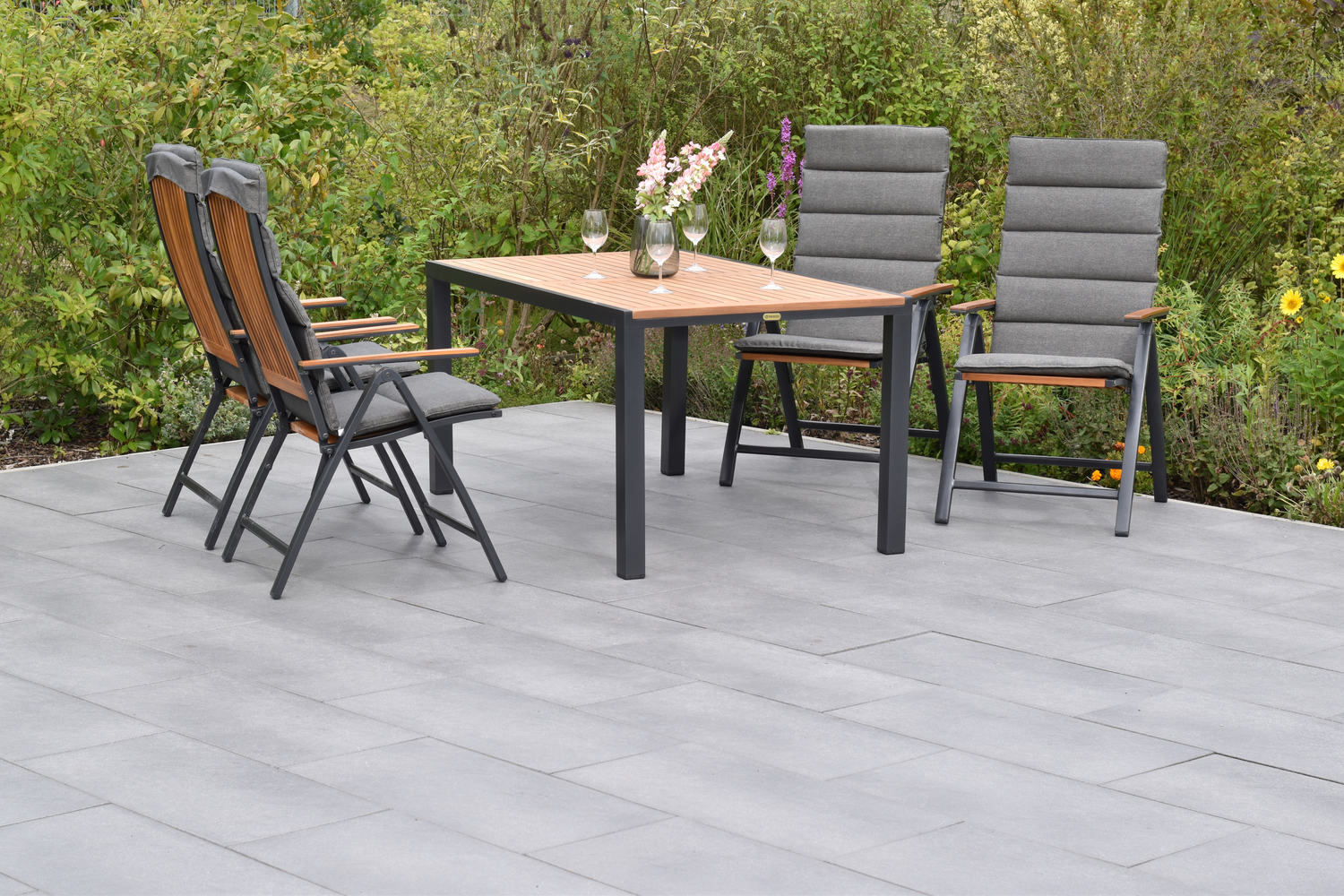 MX Gartenmöbel Athos Set 9tlg. Klappsessel Auflagen grau Tisch 150x90cm MX Gartenmöbel Athos Set 9tlg. Klappsessel Auflagen grau Tisch 150x90cm