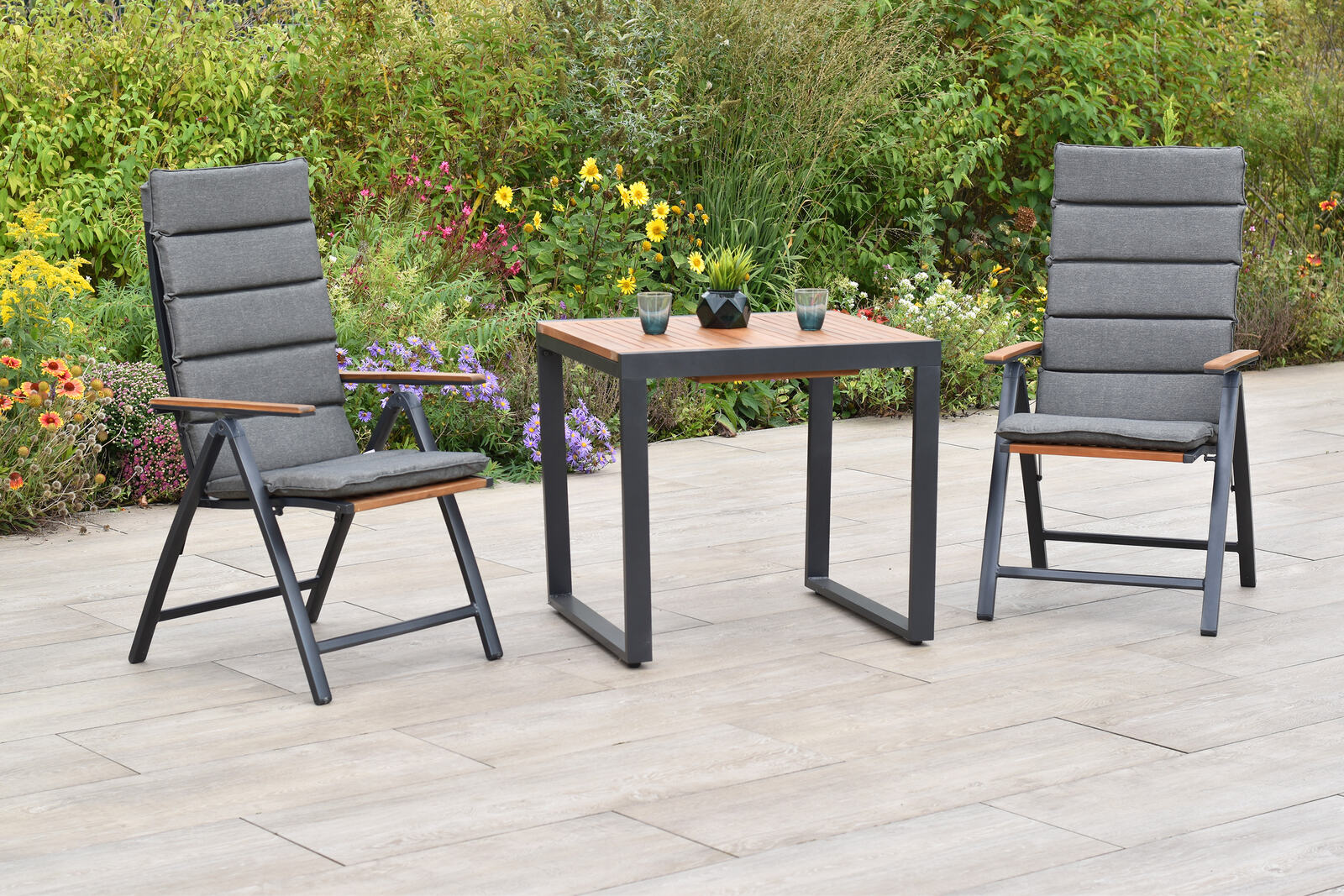 MX Gartenmöbel Athos Set 5tlg. Klappsessel Akazienholz Alu Auflagen Graphit/Natur Balkonausziehtisch 80/120x70cm MX Gartenmöbel Athos Set 5tlg. Klappsessel Akazienholz Alu Auflagen Graphit/Natur Balkonausziehtisch 80/120x70cm