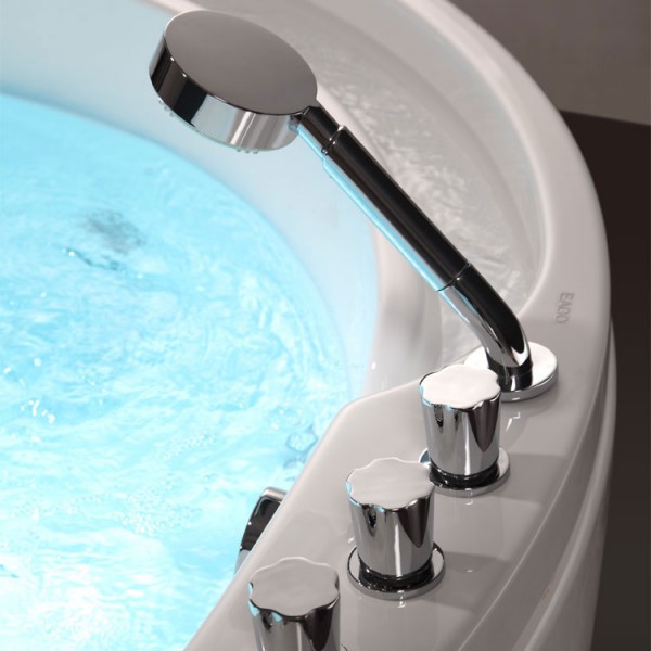 EAGO Whirlpool AM210S mit Schürze 180x180 EAGO Whirlpool AM210S mit Schürze 180x180