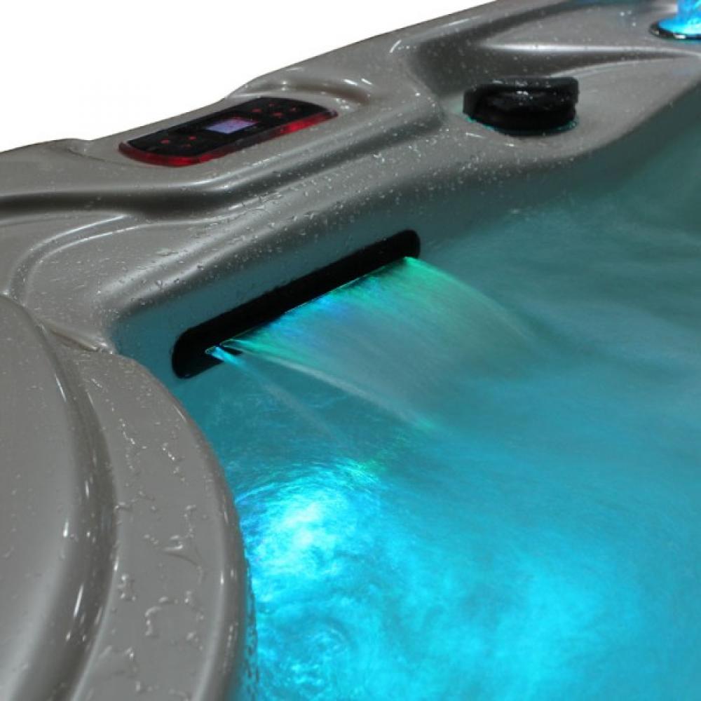 SPA Aussenwhirlpool IN-594 premium WhitePearlescent 215x215 braun SPA Aussenwhirlpool IN-594 premium WhitePearlescent 215x215 braun