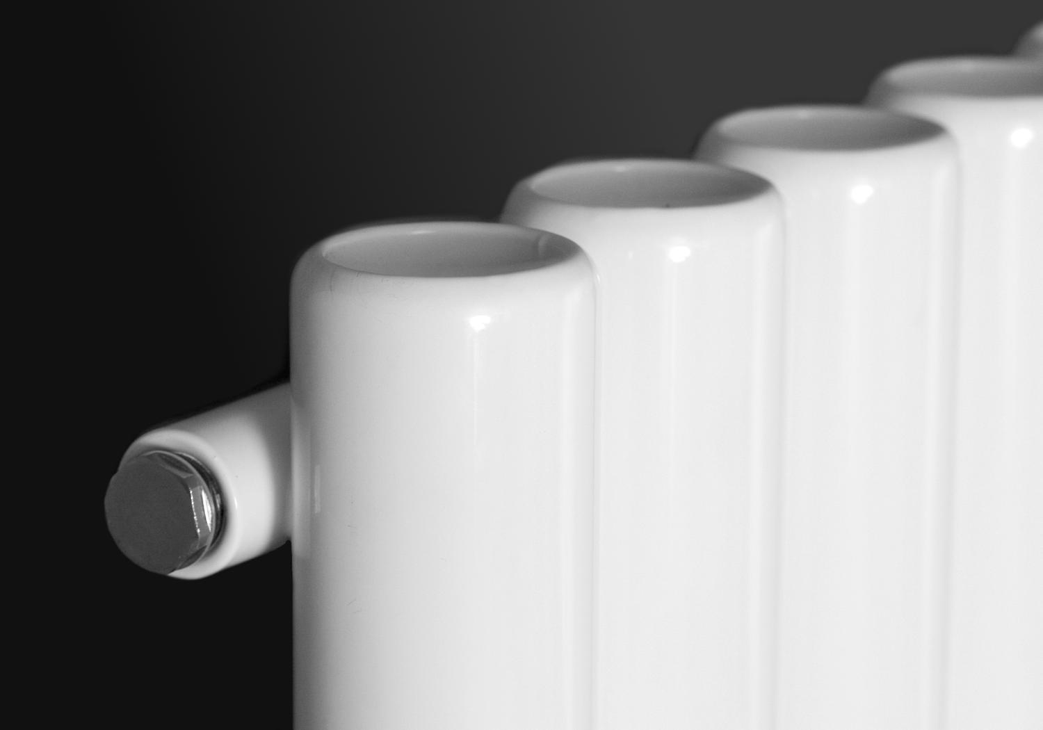 Röhrenheizkörper Erupto senkrecht weiss oder anthrazit<br>(Variante: HxBxT: 1800x510x90 mm ) Röhrenheizkörper Erupto senkrecht weiss oder anthrazit<br>(Variante: HxBxT: 1800x510x90 mm )
