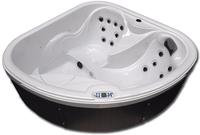 Deluxe Outdoor Whirlpool Daydream plus Treppe und Thermoabdeckung