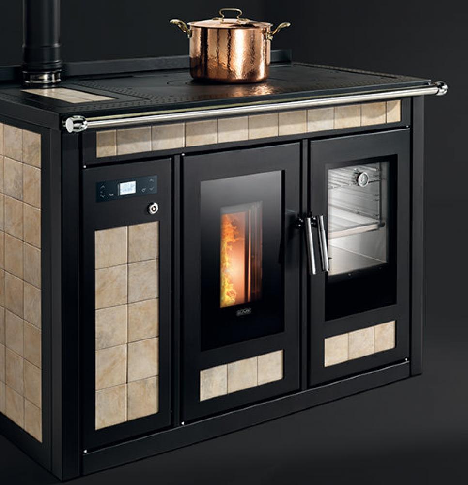 KLOVER Küchenherd Pellet wasserführen SMART 120 MAIOLICA 20,8 kW 6 Farben + Pufferspeicher<br>(Variante: Blu Cielo +Pufferspeicher) KLOVER Küchenherd Pellet wasserführen SMART 120 MAIOLICA 20,8 kW 6 Farben + Pufferspeicher<br>(Variante: Blu Cielo +Pufferspeicher)